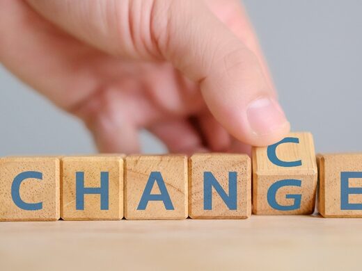 Nouvelle carrière professionnelle : Comment financer son projet de franchise et quel sera l’accompagnement du franchiseur ?